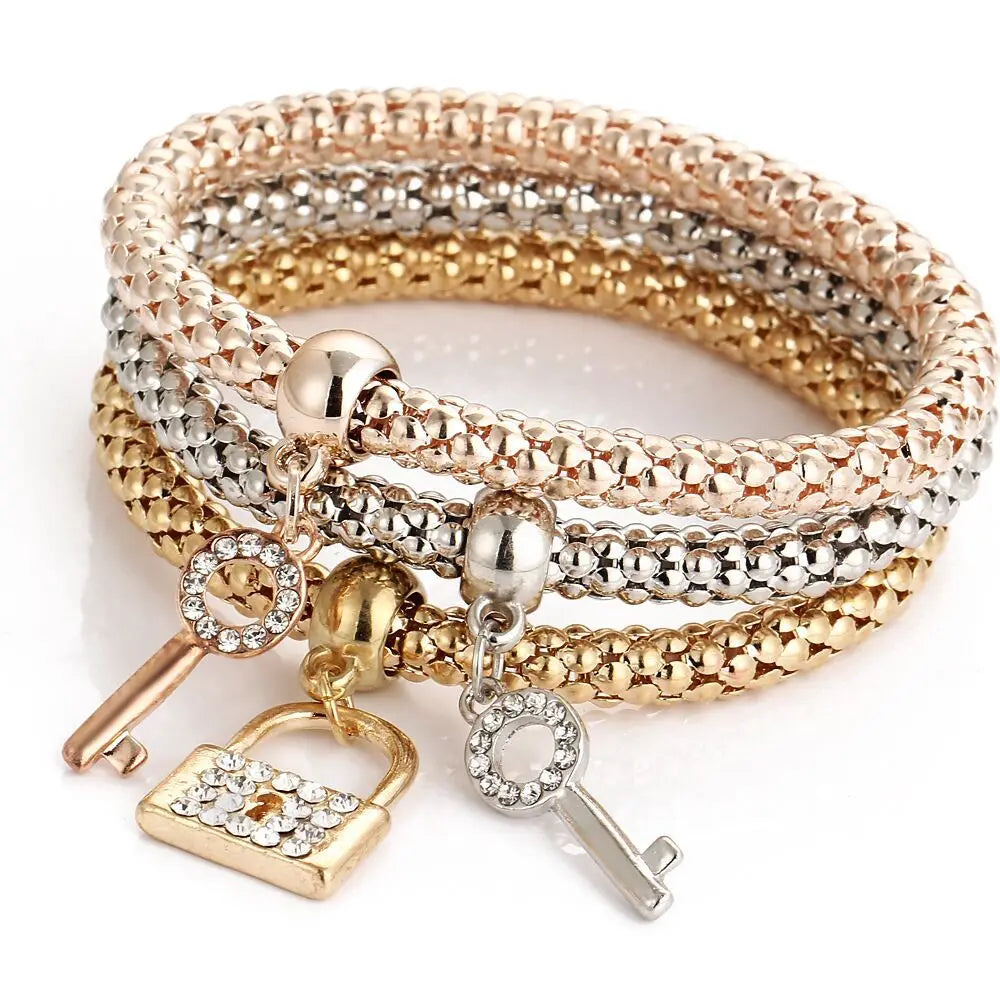 3-Piece Charming Heart Bracelet Set