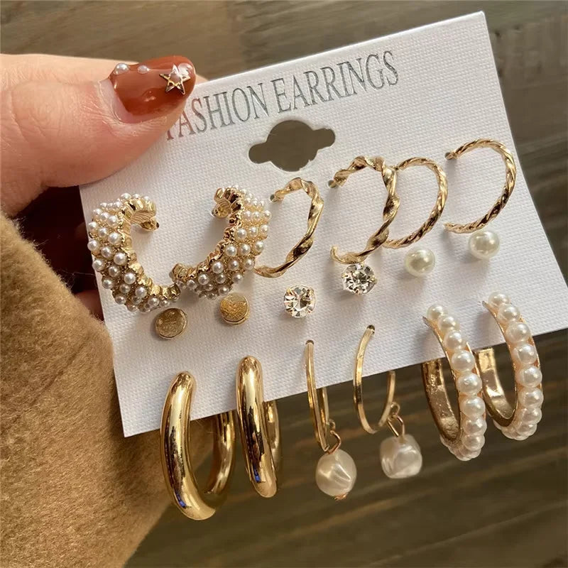 Boho Gold Geometric Hoop Earrings (2025)
Vintage-inspired hoops with pearl accents