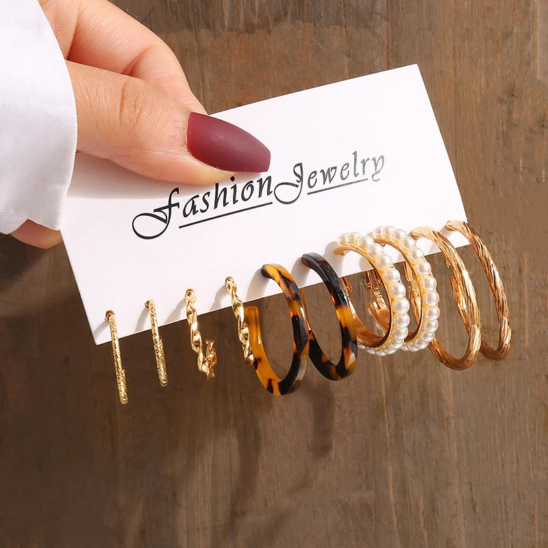 Elegant Vintage Pearl Geometry Earrings